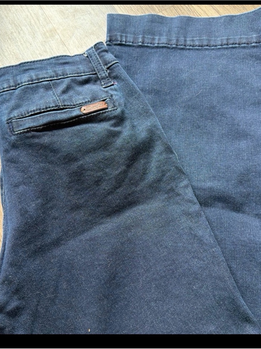 Wrangler Women's Flare Jeans in Dark Blue